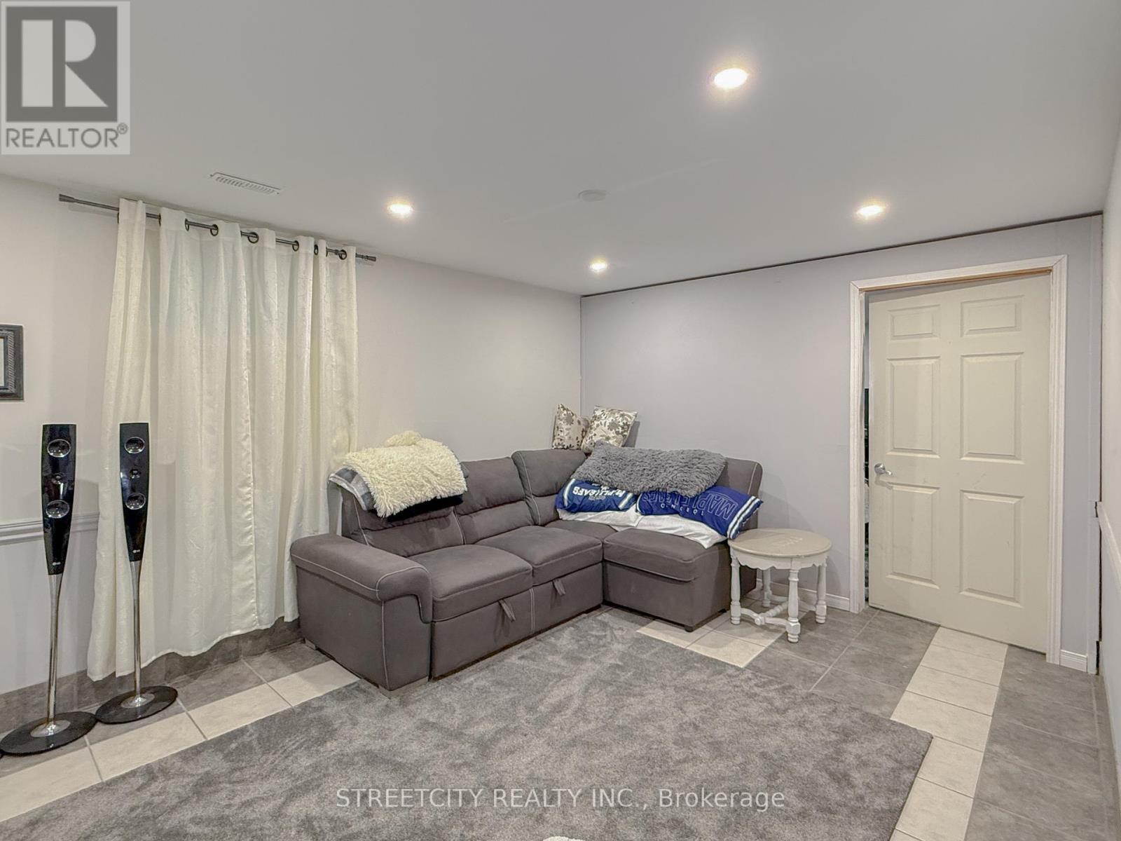 518 Camden Street, Chatham-Kent, Ontario  N0P 1M0 - Photo 29 - X12988994