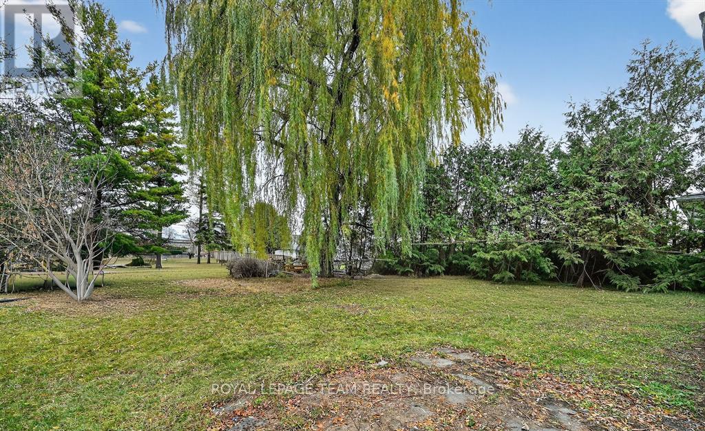 179 Victoria Street E, Mississippi Mills, Ontario  K0A 1A0 - Photo 11 - X12988986