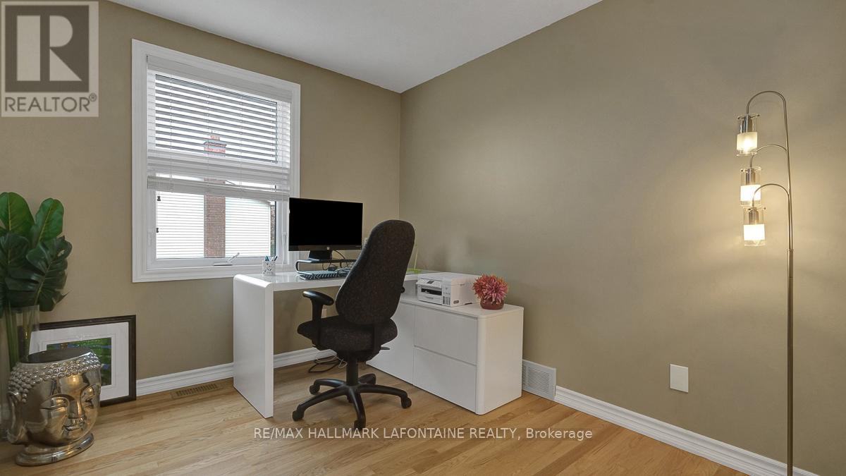 1288 Turner Crescent, Ottawa, Ontario  K1E 2Y4 - Photo 26 - X12989002