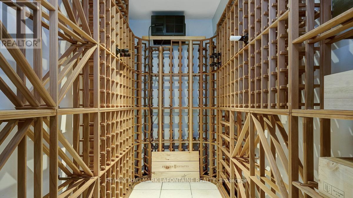 1288 Turner Crescent, Ottawa, Ontario  K1E 2Y4 - Photo 38 - X12989002