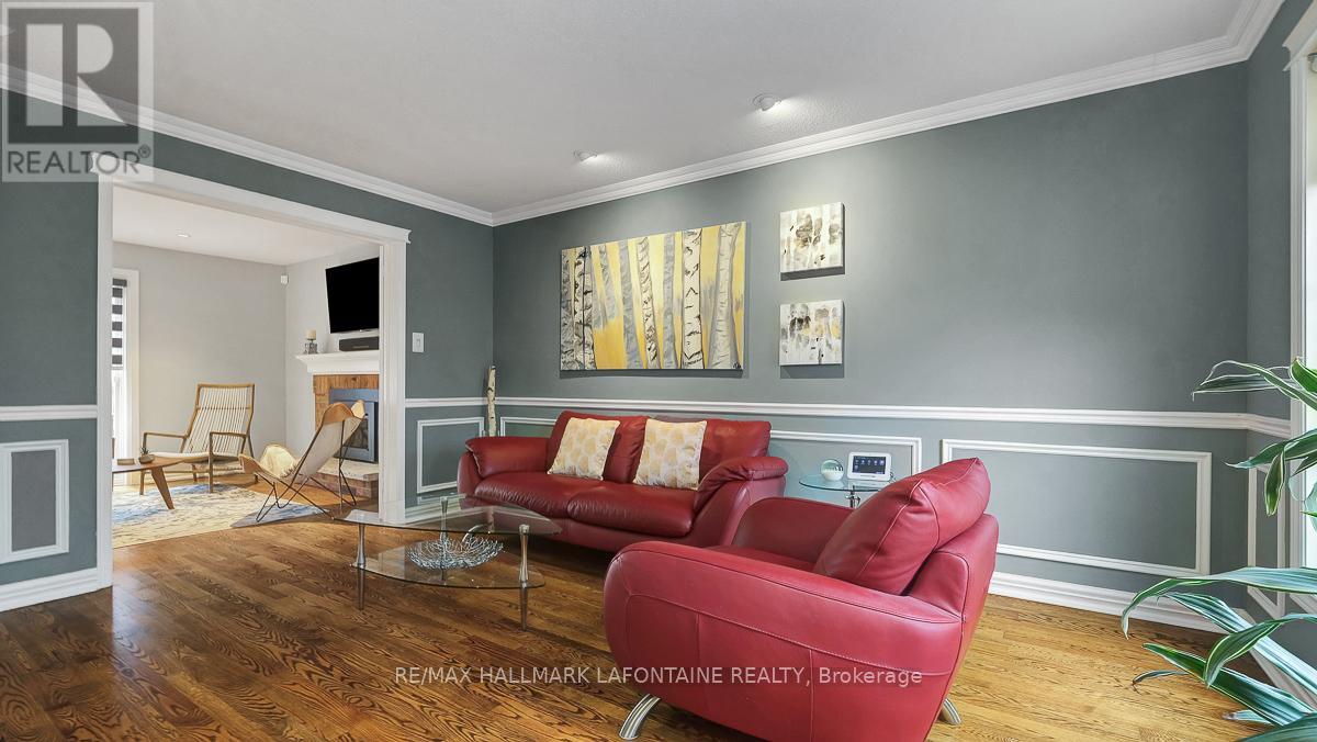 1288 Turner Crescent, Ottawa, Ontario  K1E 2Y4 - Photo 6 - X12989002