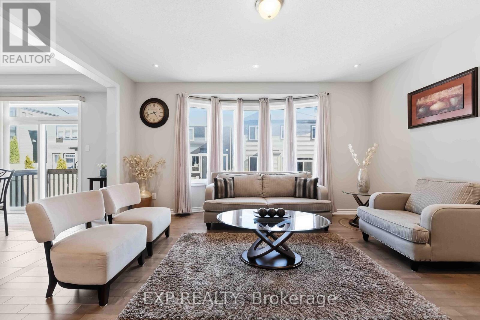 220 Willowdusk Street, Ottawa, Ontario  K2M 0L3 - Photo 10 - X12989006