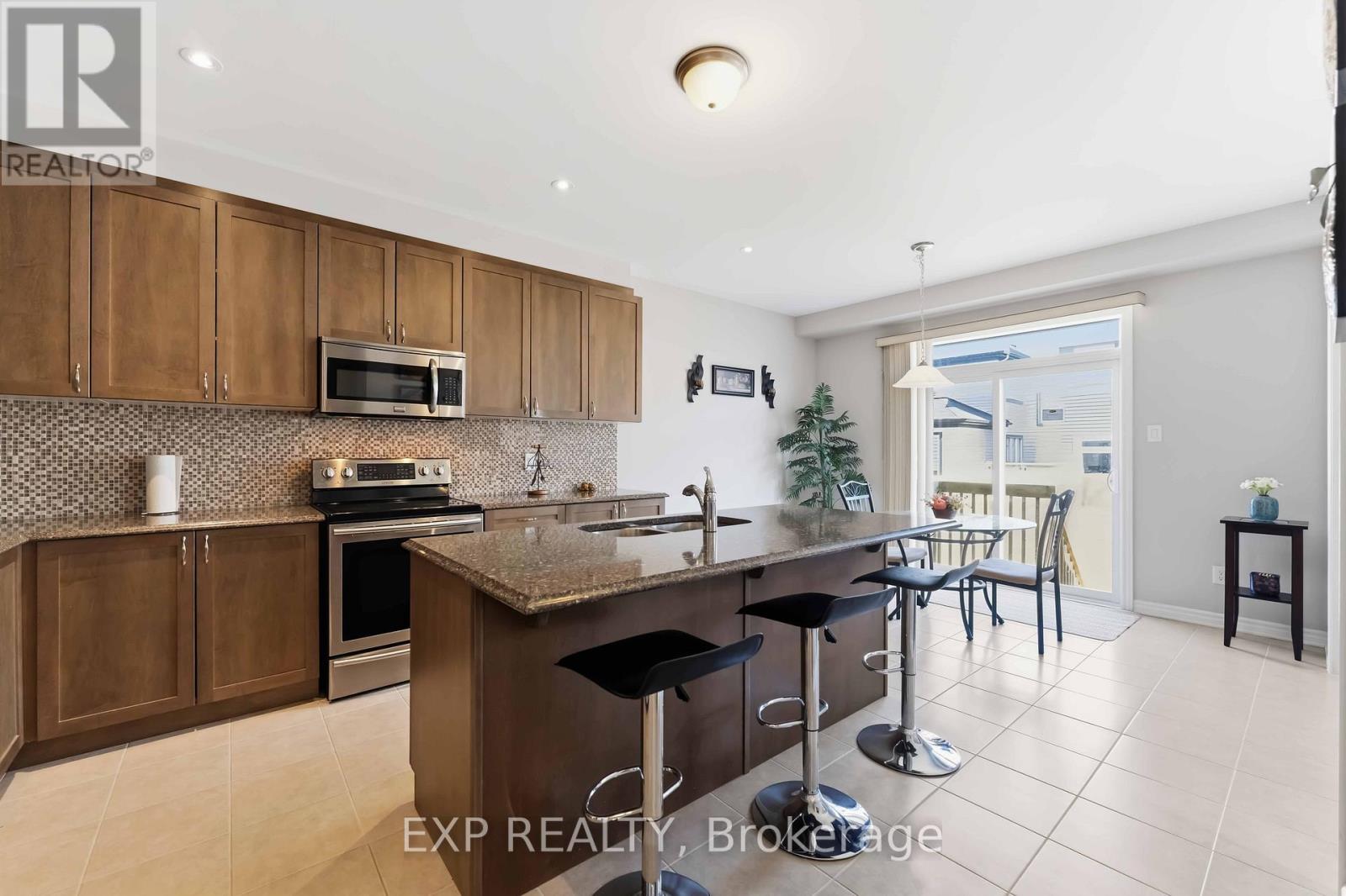 220 Willowdusk Street, Ottawa, Ontario  K2M 0L3 - Photo 16 - X12989006