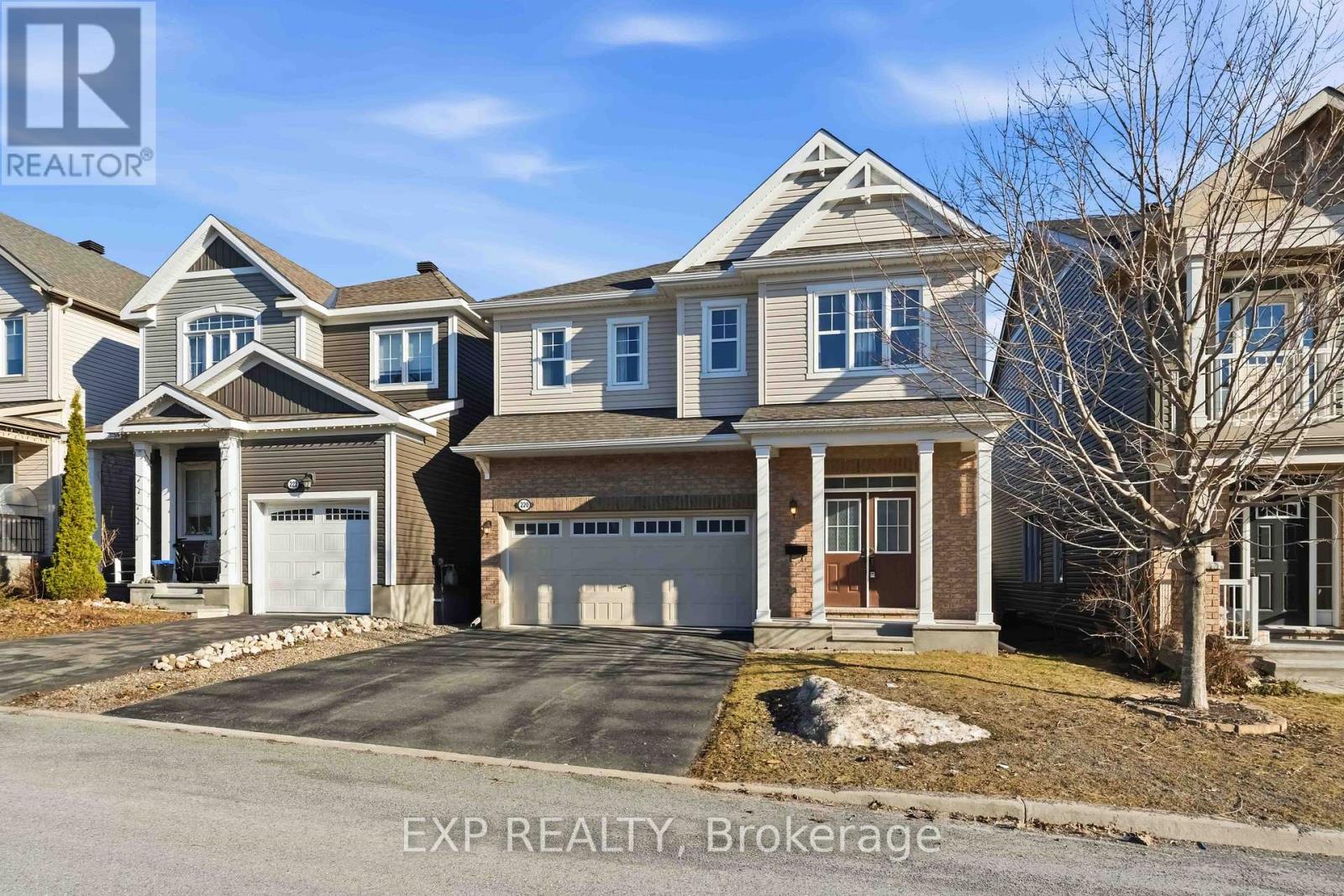 220 Willowdusk Street, Ottawa, Ontario  K2M 0L3 - Photo 2 - X12989006