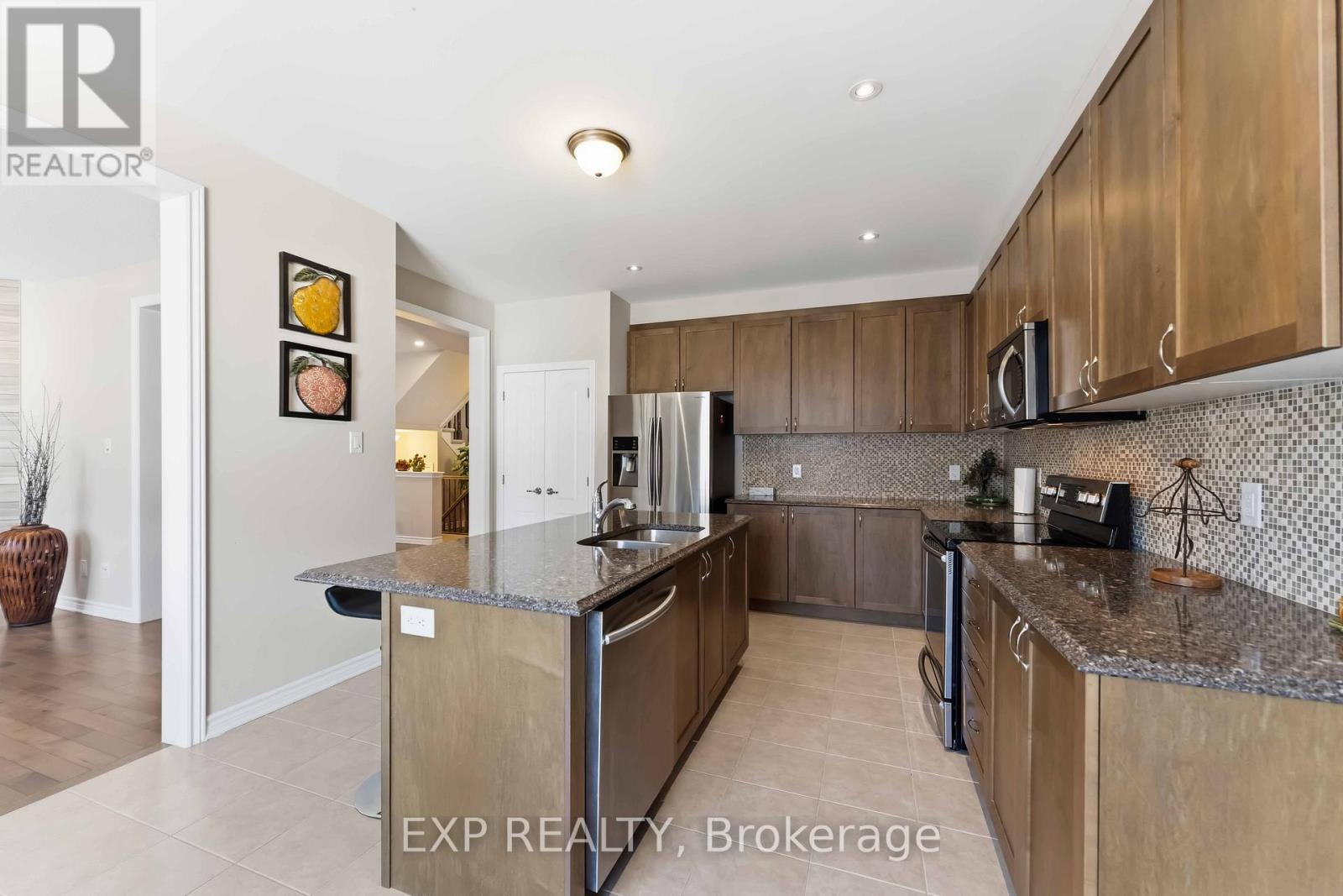 220 Willowdusk Street, Ottawa, Ontario  K2M 0L3 - Photo 20 - X12989006