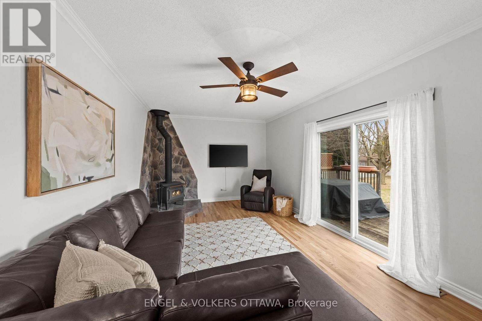 129 Corvinelli Crescent, Russell, Ontario  K4R 1G4 - Photo 13 - X12989008