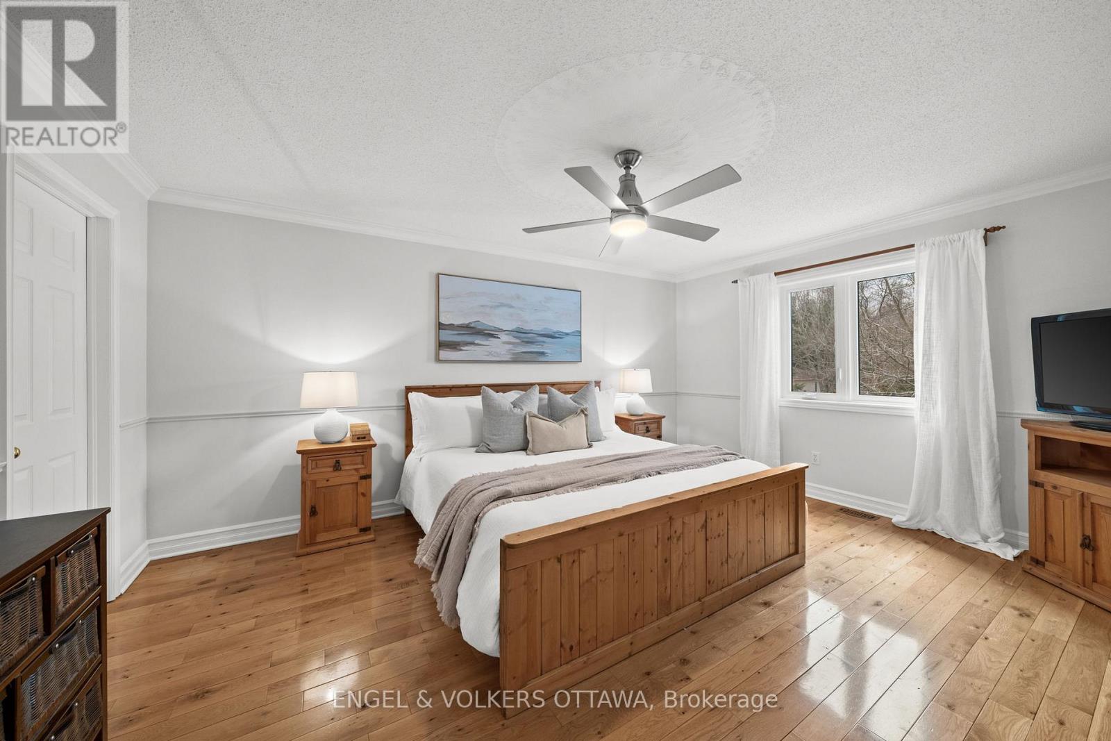 129 Corvinelli Crescent, Russell, Ontario  K4R 1G4 - Photo 21 - X12989008