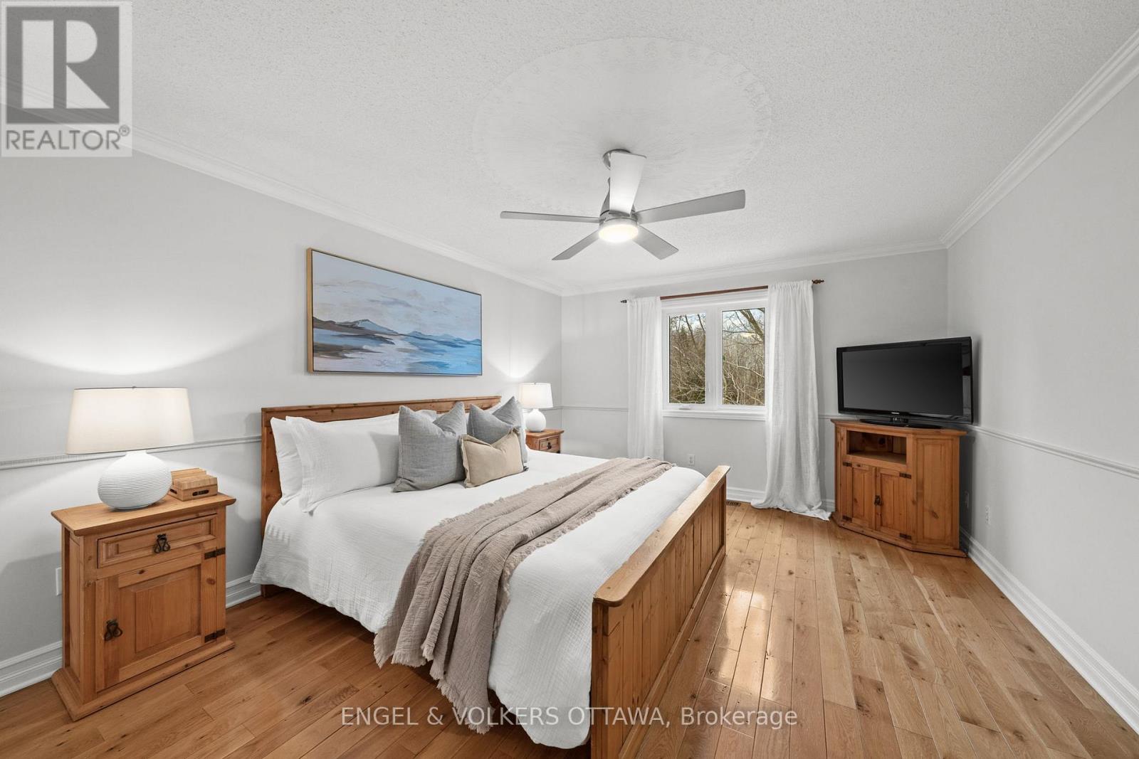 129 Corvinelli Crescent, Russell, Ontario  K4R 1G4 - Photo 22 - X12989008