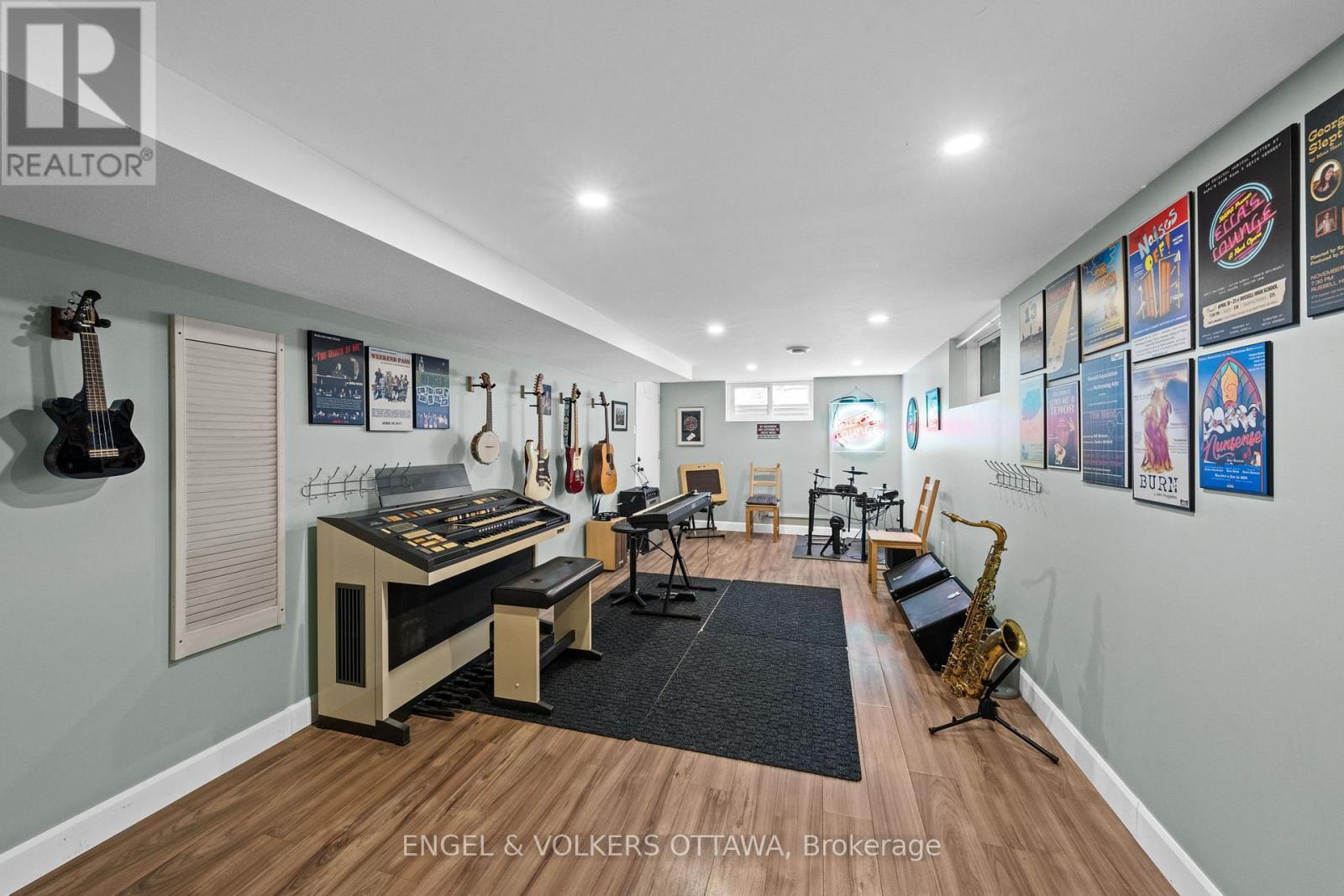 129 Corvinelli Crescent, Russell, Ontario  K4R 1G4 - Photo 35 - X12989008