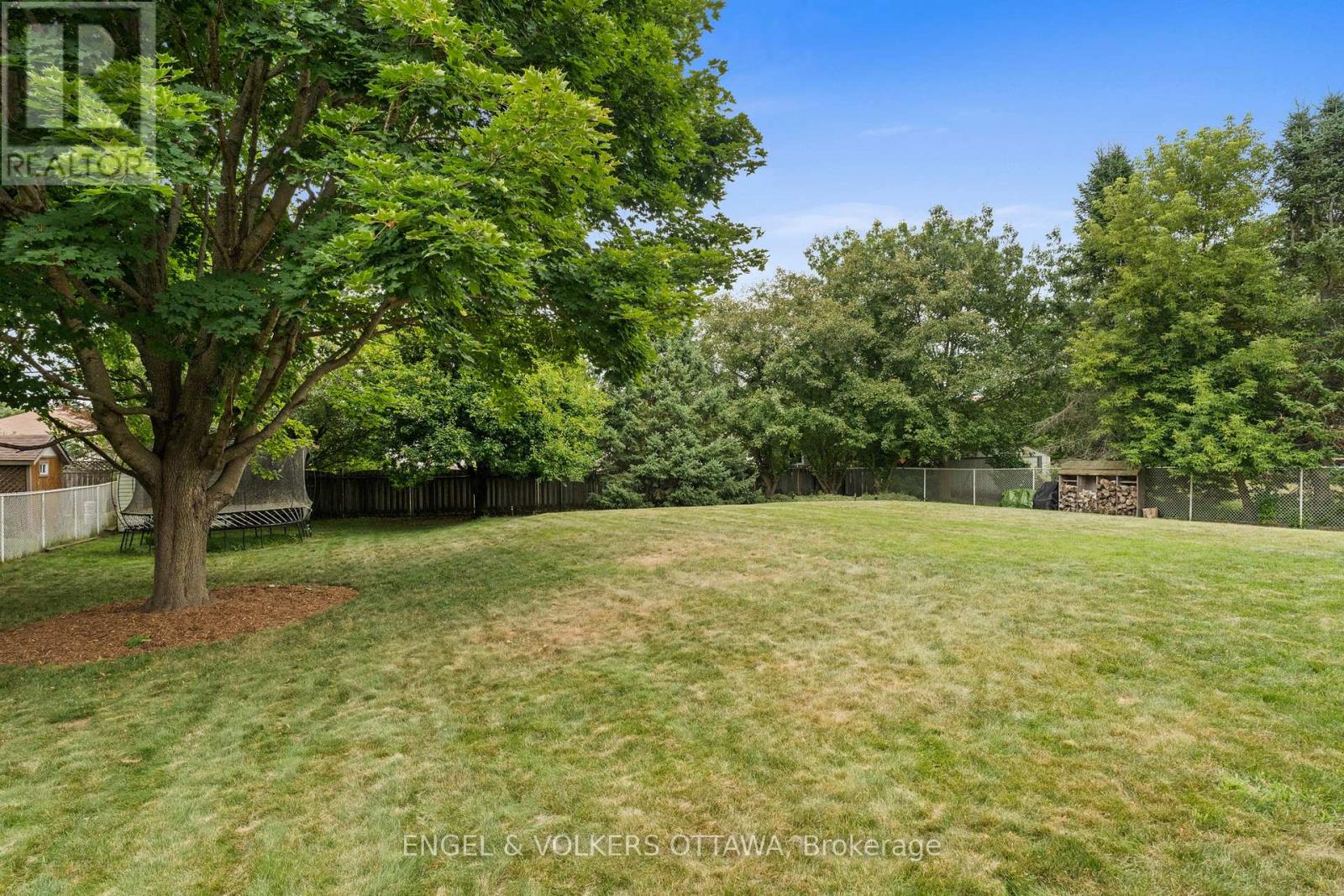 129 Corvinelli Crescent, Russell, Ontario  K4R 1G4 - Photo 43 - X12989008