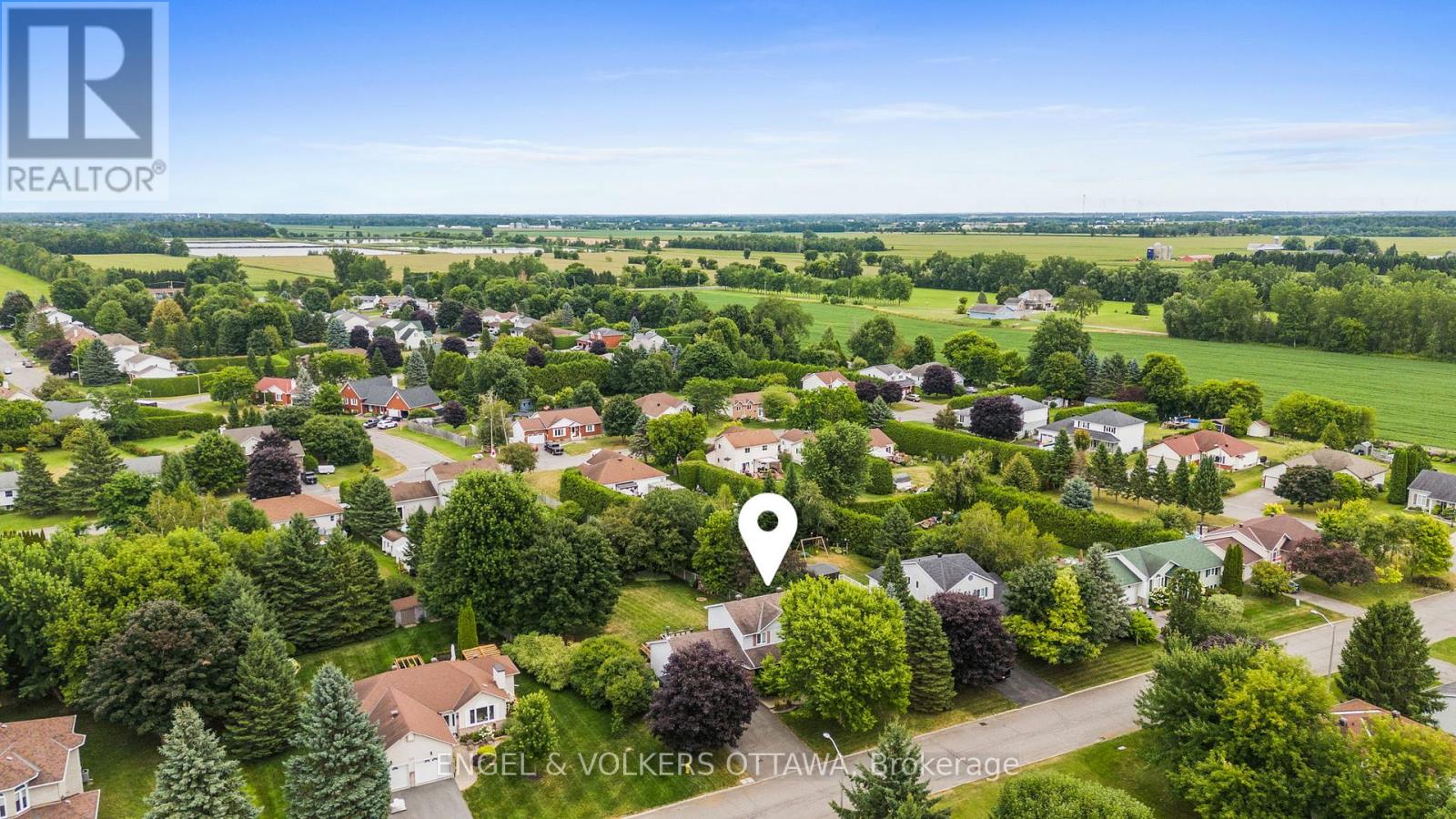 129 Corvinelli Crescent, Russell, Ontario  K4R 1G4 - Photo 46 - X12989008