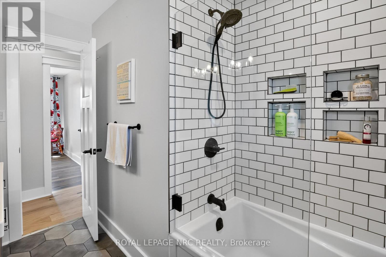 917 Concession 5 Road, Niagara-On-The-Lake, Ontario  L0S 1J0 - Photo 20 - X12989048