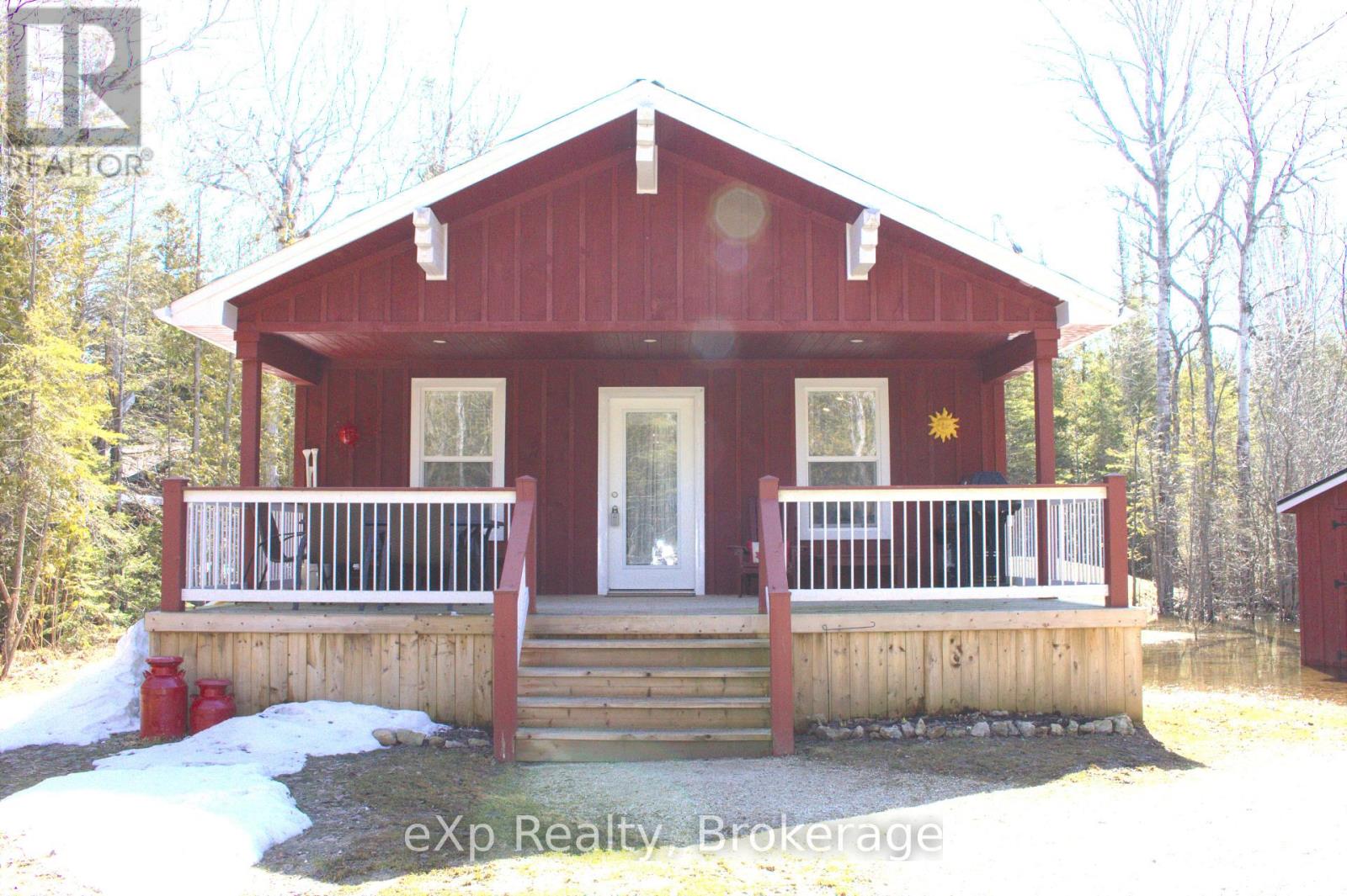 38 MILLER LAKE ROAD, Northern Bruce Peninsula, Ontario