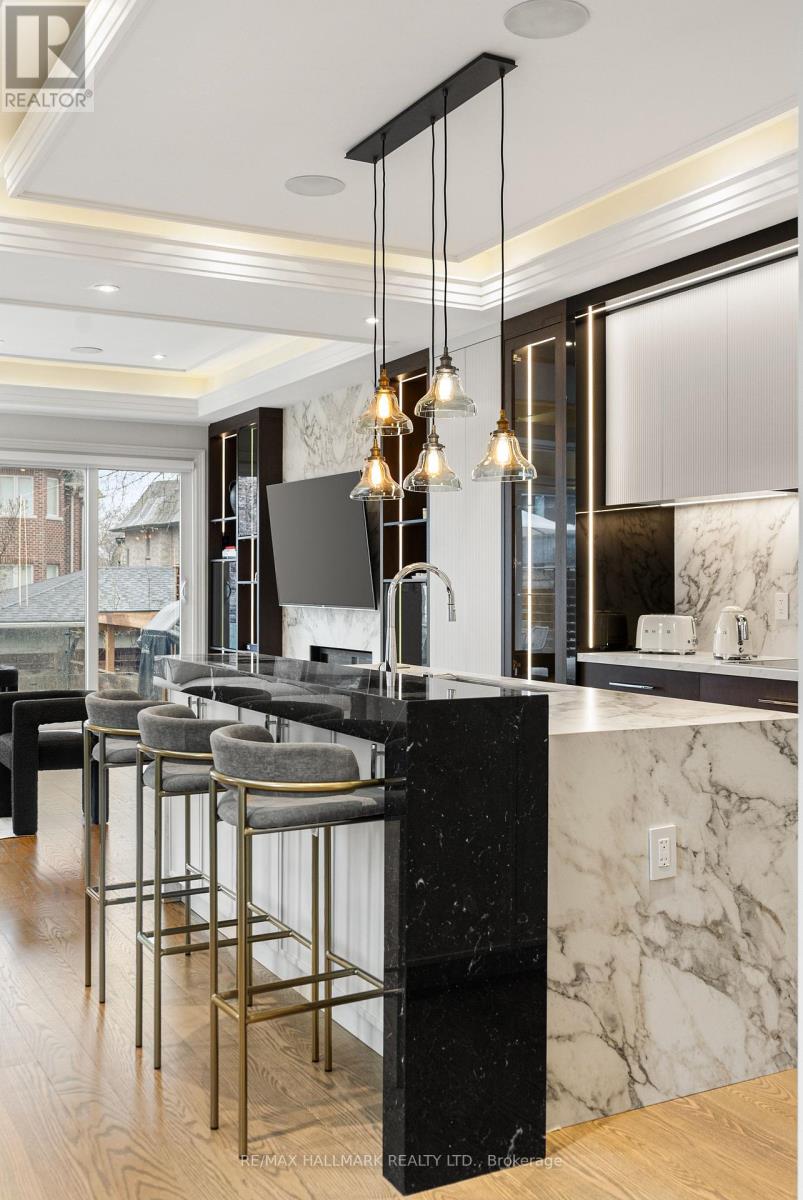 210 Horsham Avenue, Toronto, Ontario  M2N 2A5 - Photo 17 - C12988964