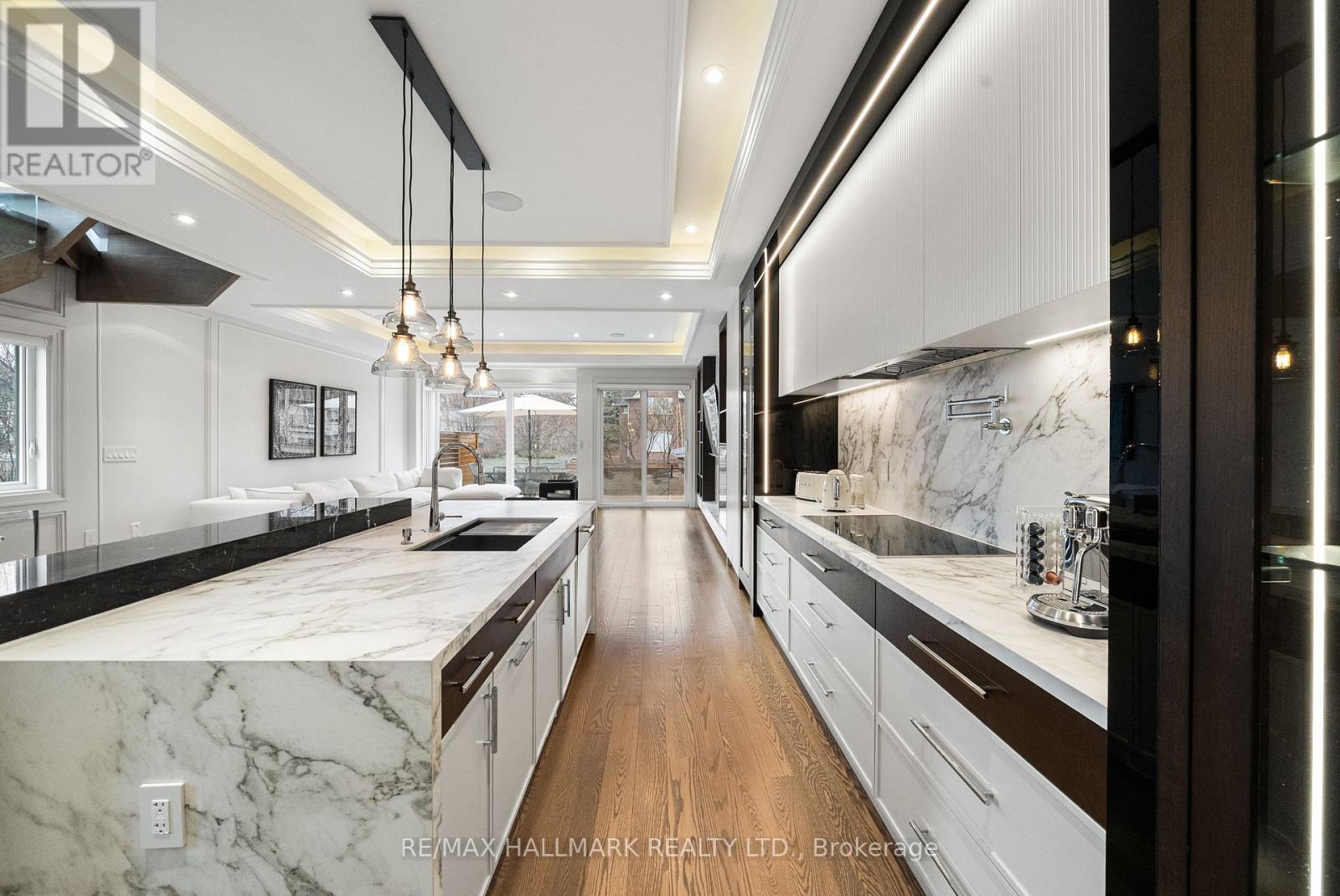 210 Horsham Avenue, Toronto, Ontario  M2N 2A5 - Photo 18 - C12988964