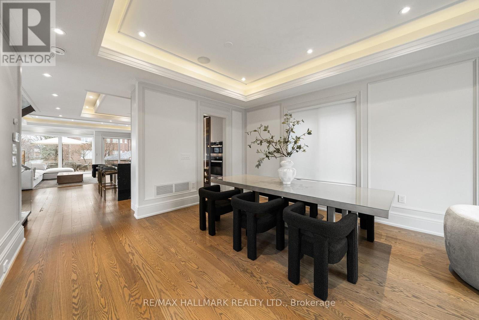 210 Horsham Avenue, Toronto, Ontario  M2N 2A5 - Photo 8 - C12988964