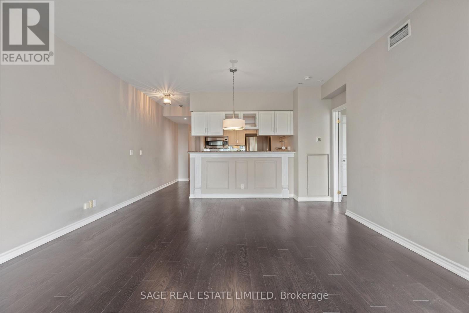 803 - 1 Deer Park Crescent, Toronto, Ontario  M4V 3C4 - Photo 38 - C12988978