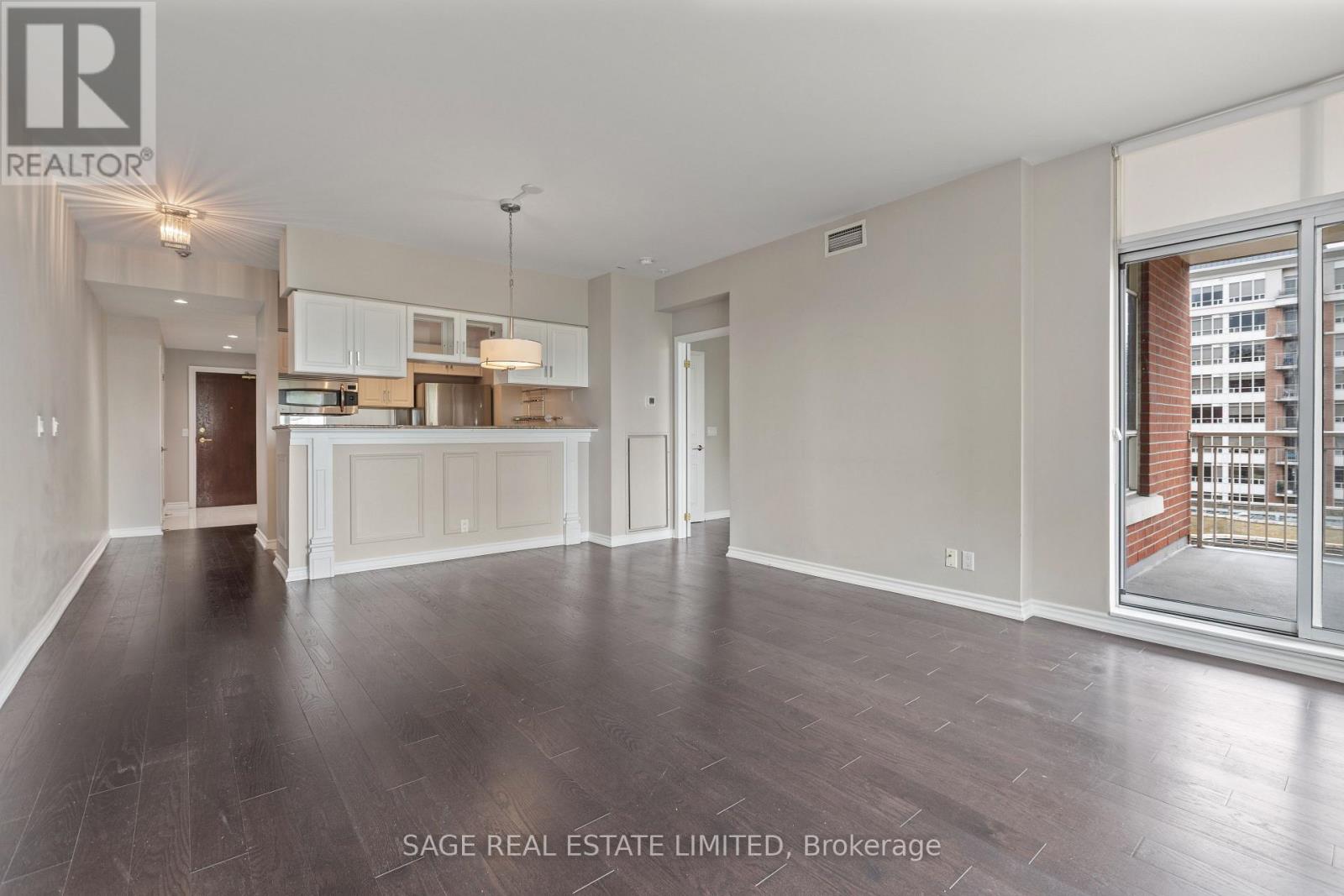 803 - 1 Deer Park Crescent, Toronto, Ontario  M4V 3C4 - Photo 39 - C12988978