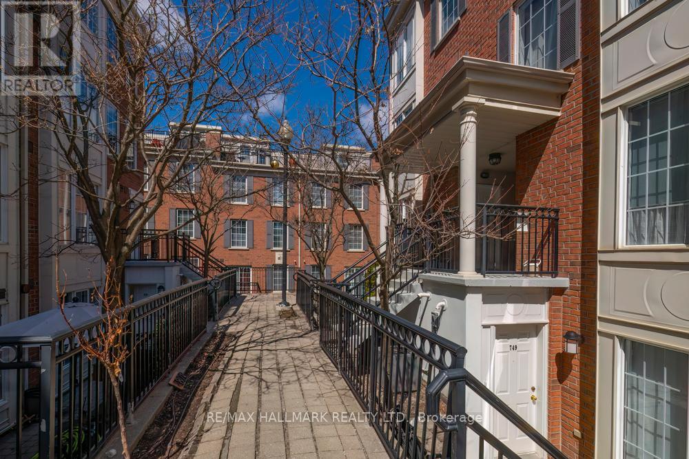 761 - 5 Everson Drive, Toronto, Ontario  M2N 7C3 - Photo 24 - C12989016