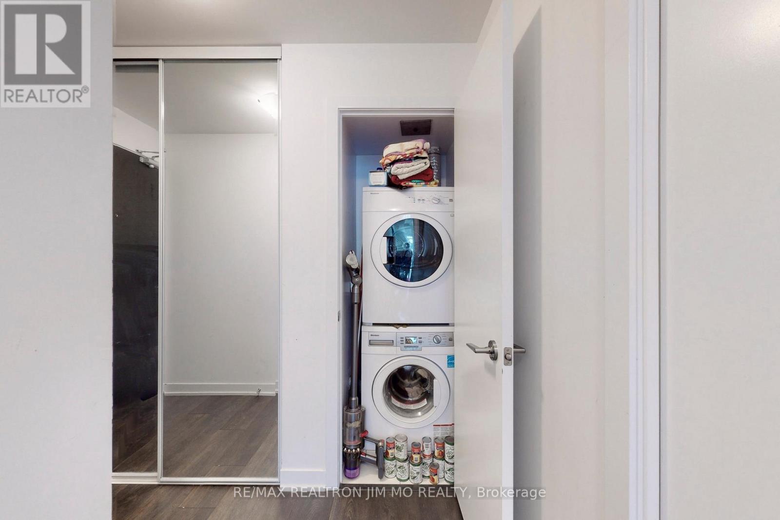 3813 - 87 Peter Street, Toronto, Ontario  M5V 2G4 - Photo 18 - C12989030