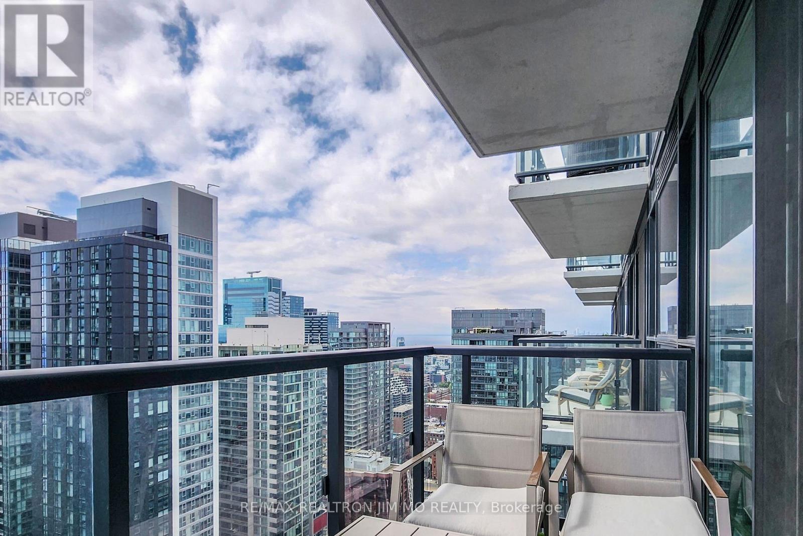 3813 - 87 Peter Street, Toronto, Ontario  M5V 2G4 - Photo 19 - C12989030