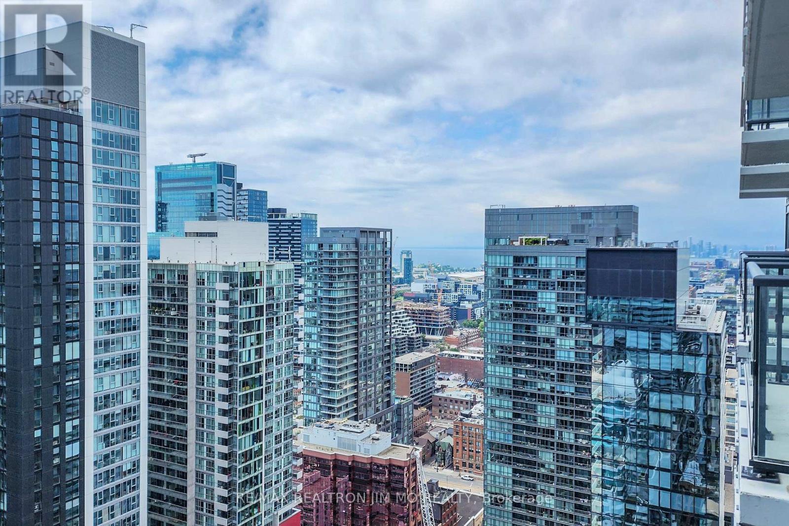 3813 - 87 Peter Street, Toronto, Ontario  M5V 2G4 - Photo 24 - C12989030