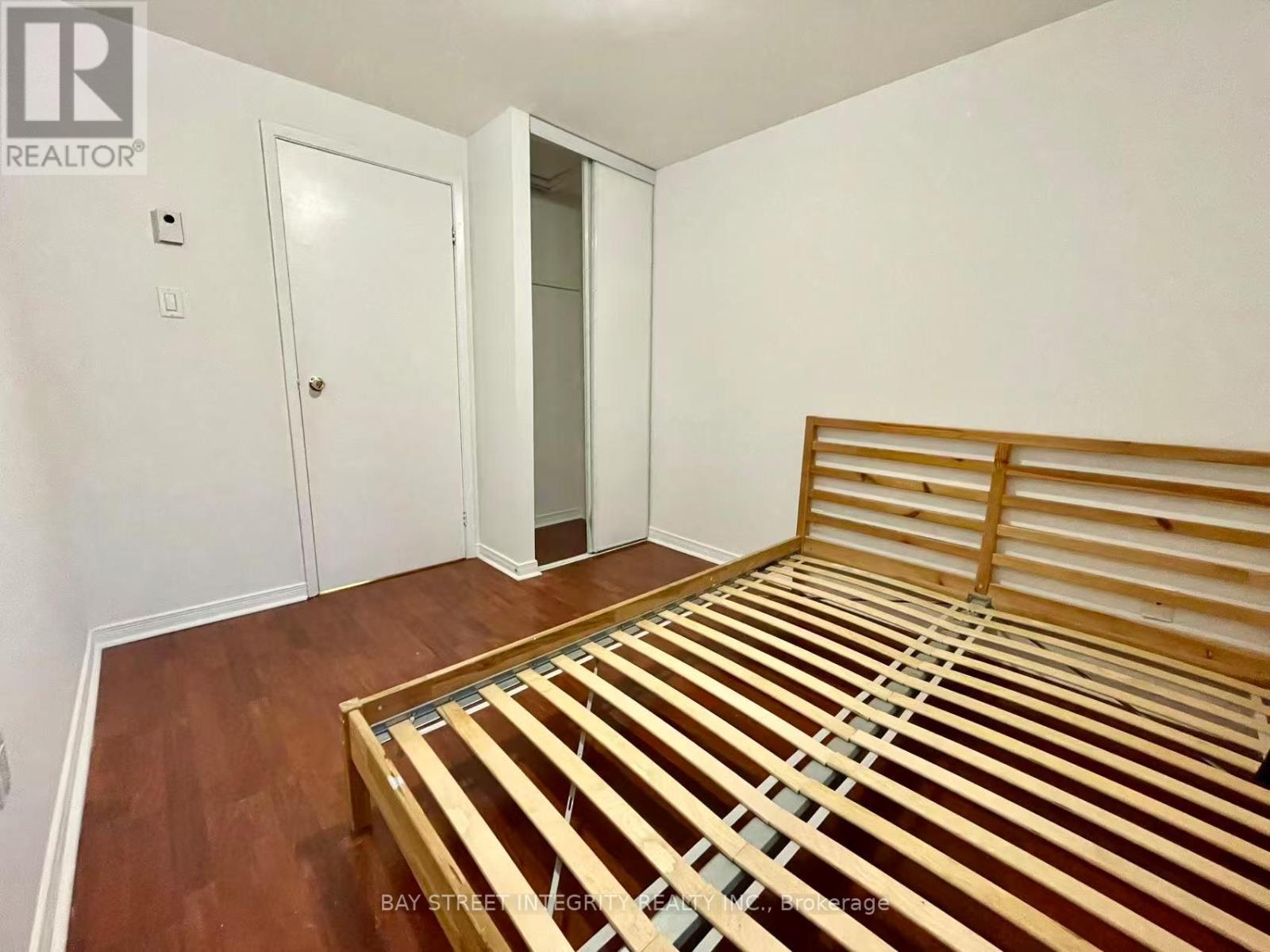 115 Rock Fern Way, Toronto, Ontario  M2J 4N3 - Photo 10 - C12989036