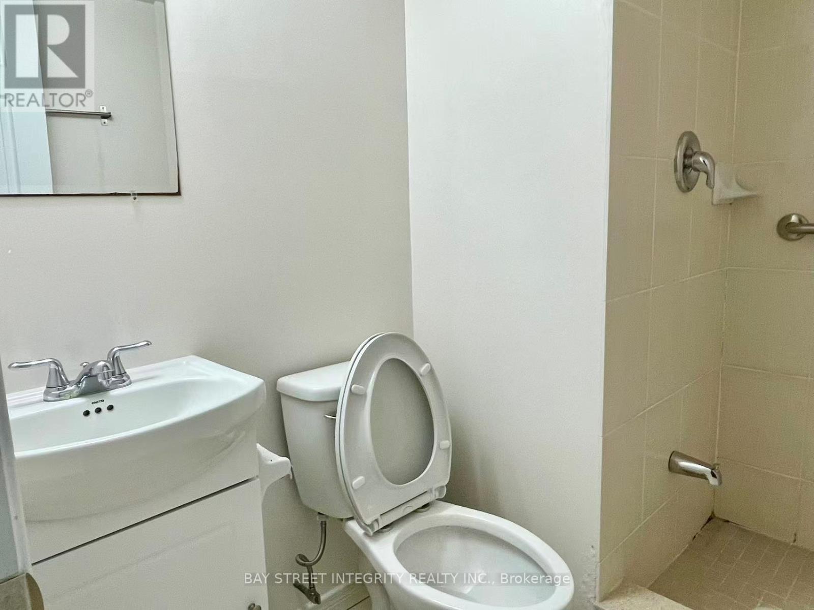 115 Rock Fern Way, Toronto, Ontario  M2J 4N3 - Photo 15 - C12989036