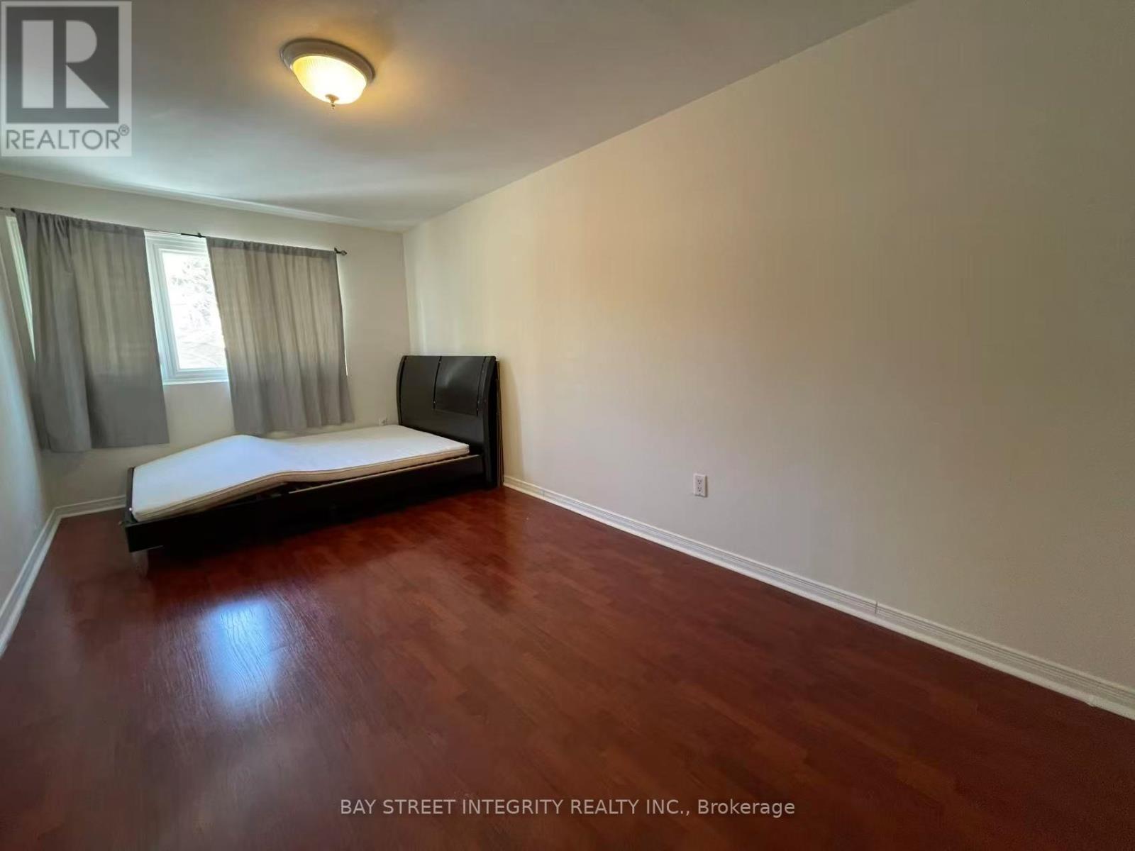 115 Rock Fern Way, Toronto, Ontario  M2J 4N3 - Photo 9 - C12989036