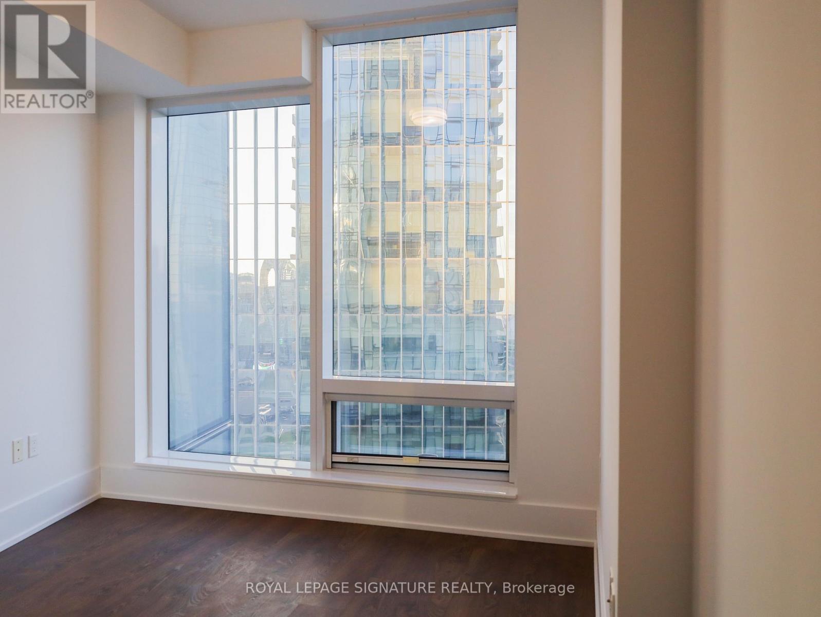 3205 - 10 York Street, Toronto, Ontario  M5J 0E1 - Photo 11 - C12989076