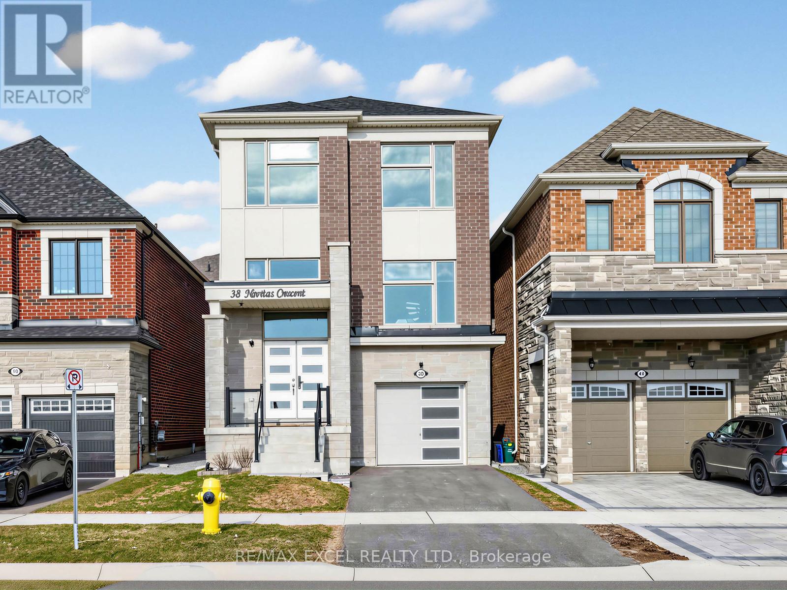 38 NAVITAS CRESCENT, Markham, Ontario