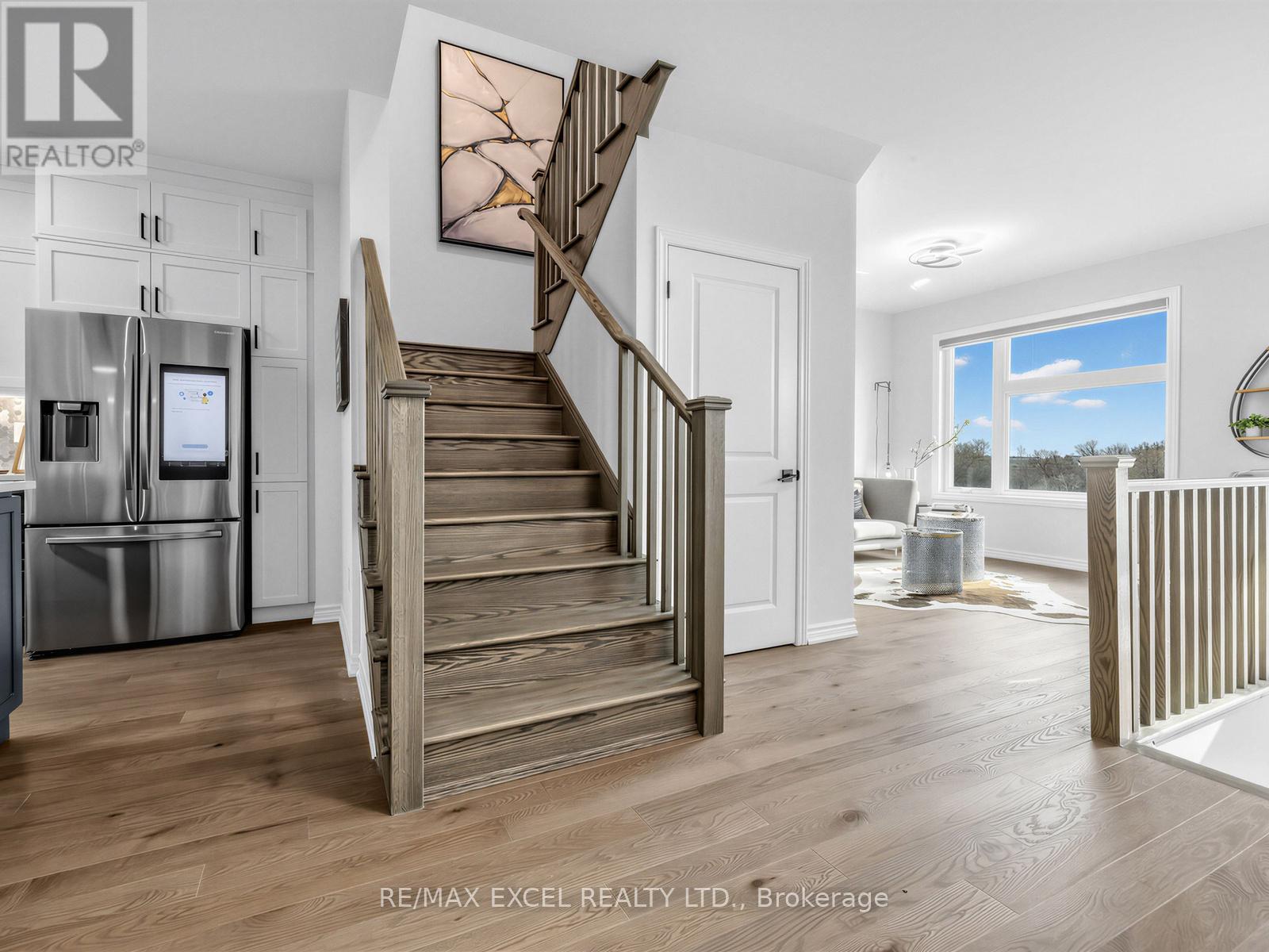 38 Navitas Crescent, Markham, Ontario  L6C 3K7 - Photo 4 - N12988976