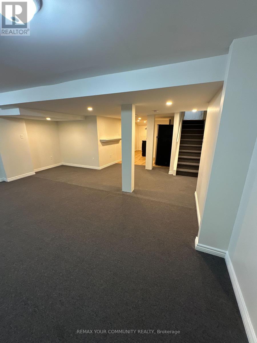 33 Brightsview Drive, Richmond Hill, Ontario  L4E 3Z2 - Photo 6 - N12989000