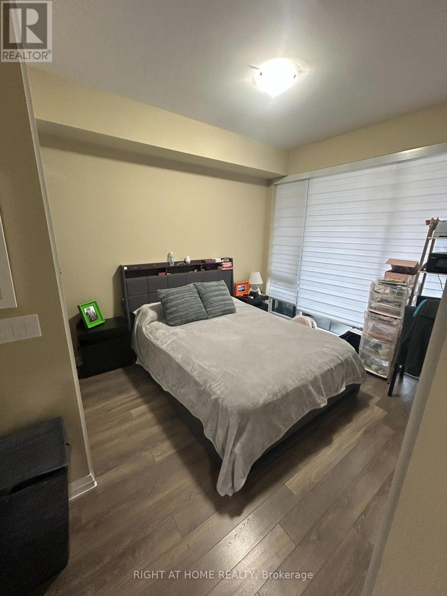 701 - 99 Eagle Rock Way, Vaughan, Ontario  L6A 5A7 - Photo 12 - N12989004