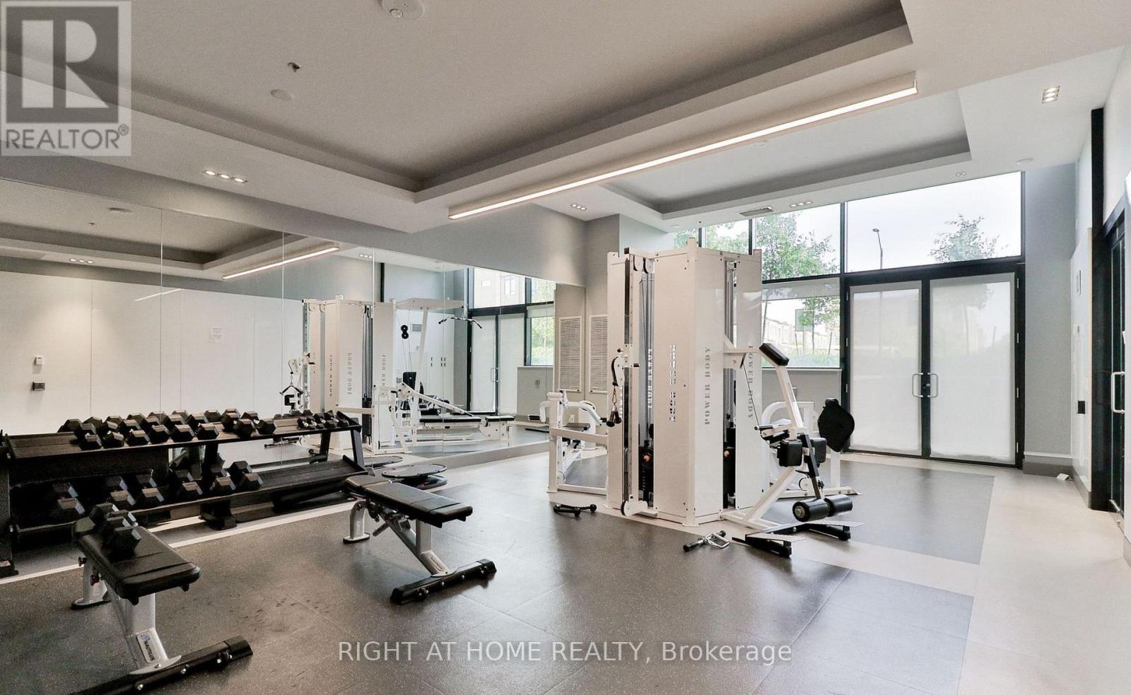 701 - 99 Eagle Rock Way, Vaughan, Ontario  L6A 5A7 - Photo 18 - N12989004