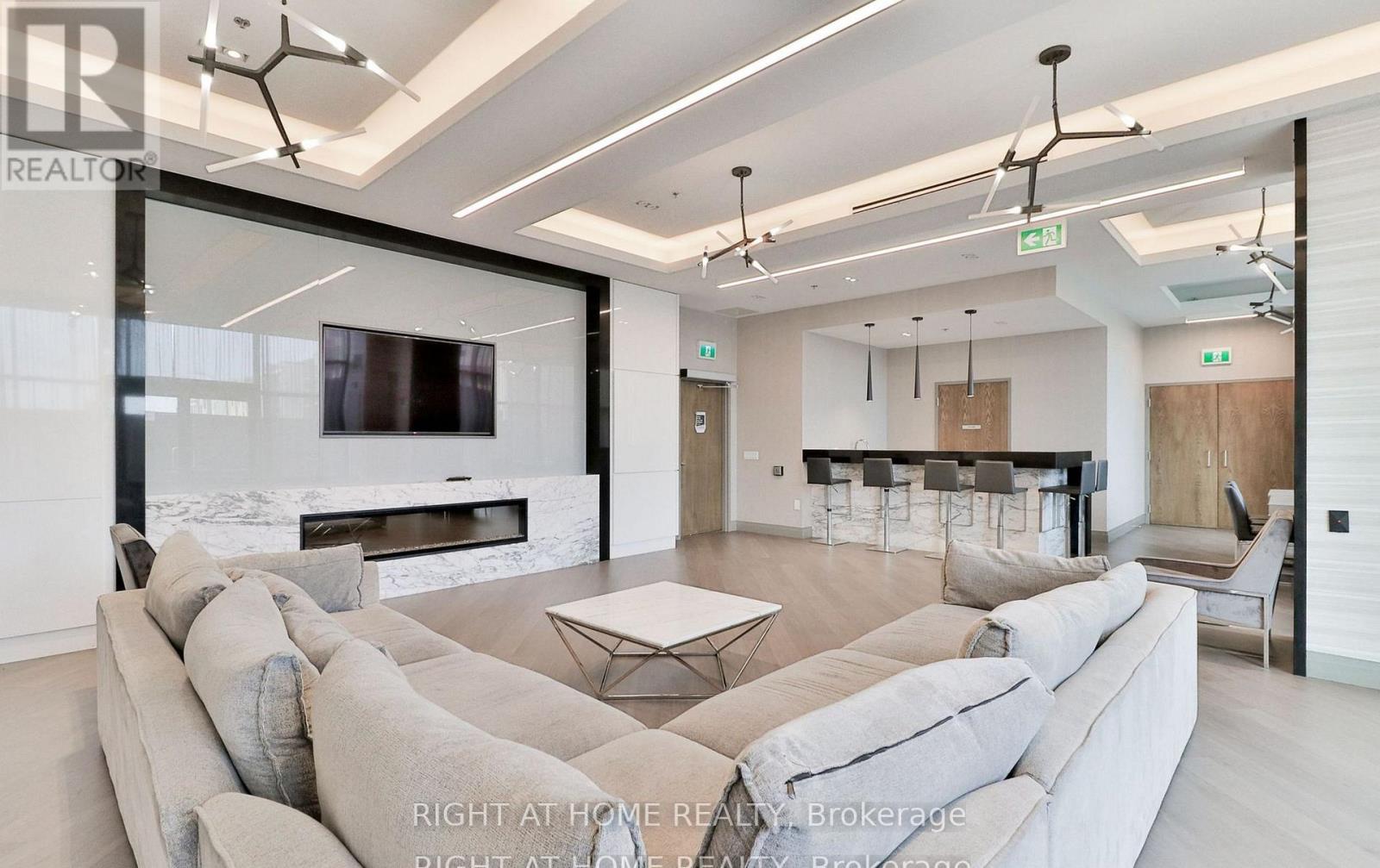 701 - 99 Eagle Rock Way, Vaughan, Ontario  L6A 5A7 - Photo 20 - N12989004