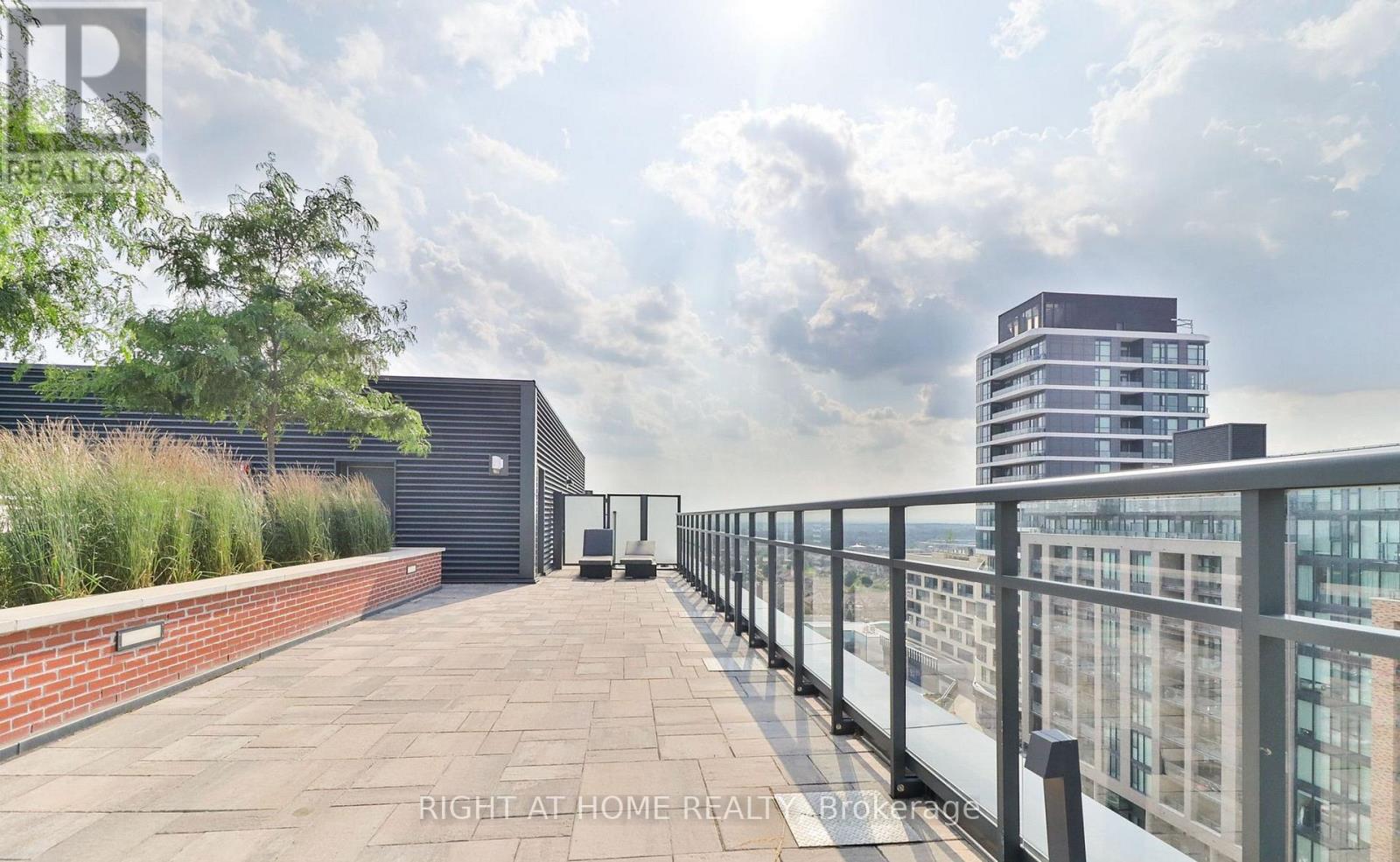 701 - 99 Eagle Rock Way, Vaughan, Ontario  L6A 5A7 - Photo 22 - N12989004