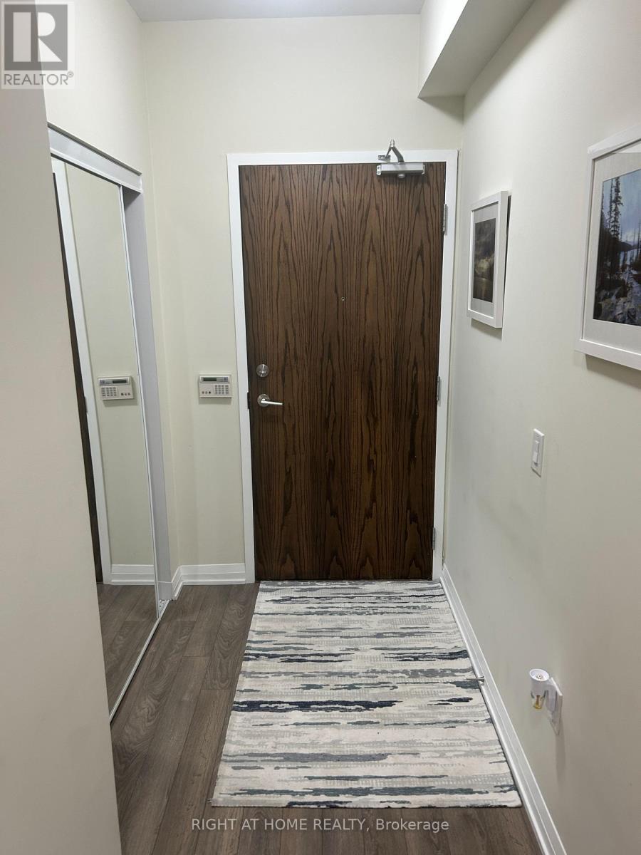 701 - 99 Eagle Rock Way, Vaughan, Ontario  L6A 5A7 - Photo 5 - N12989004