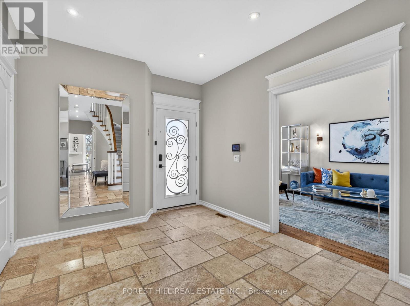 32 Mulholland Drive, Vaughan, Ontario  L4J 7T7 - Photo 5 - N12989032