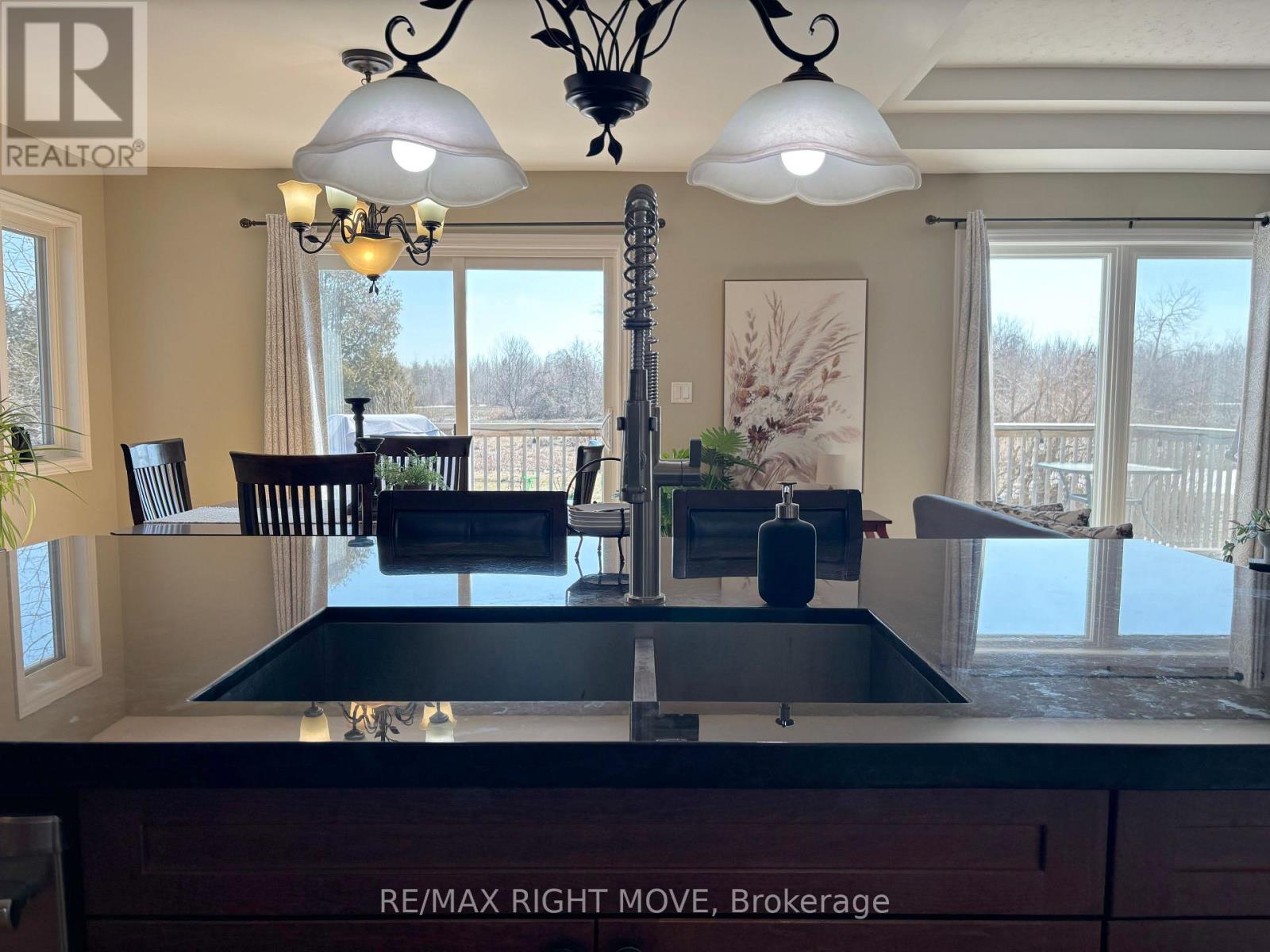 1499 15/16 Side Road E, Oro-Medonte, Ontario  L0L 1T0 - Photo 12 - S12989050