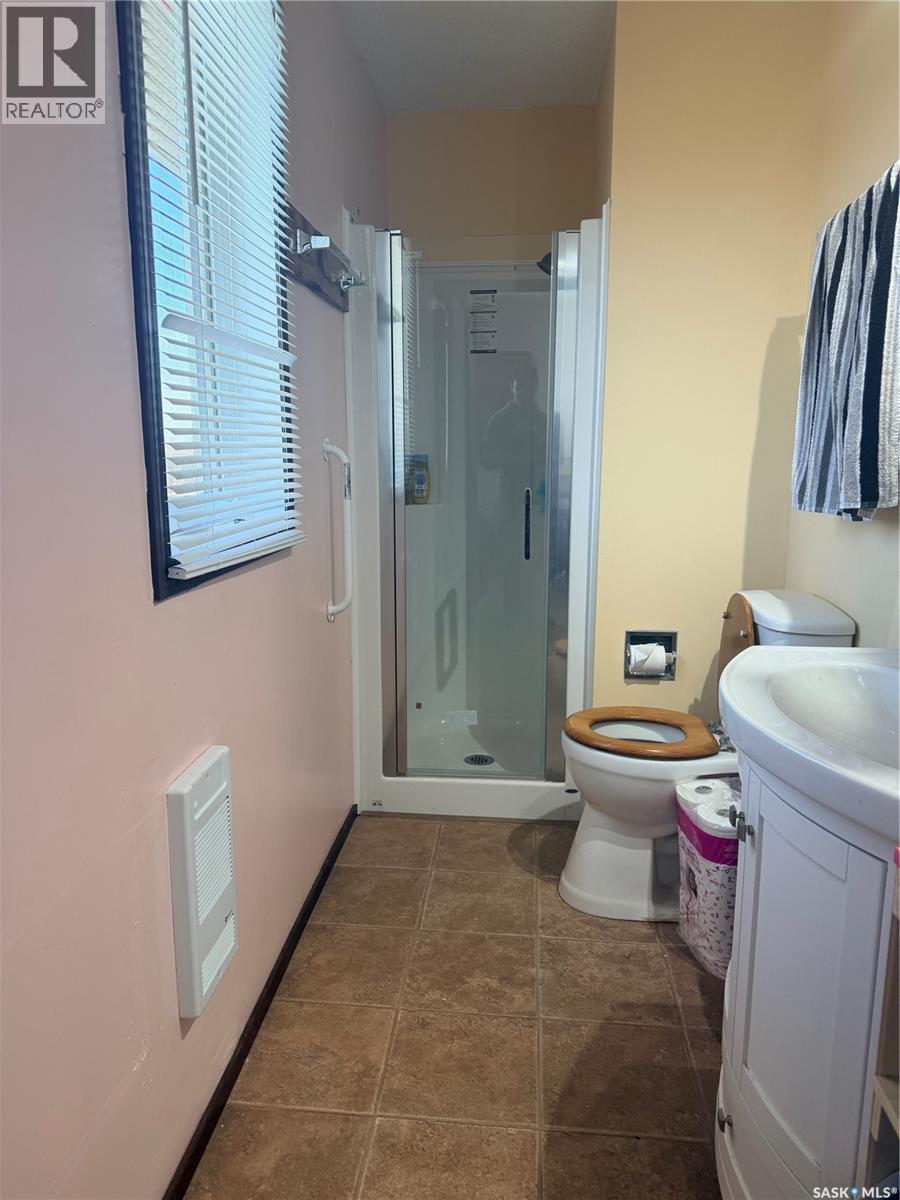 Mezzo Acreage Grid Road, Tompkins, Saskatchewan  S0N 2S0 - Photo 12 - SK032700