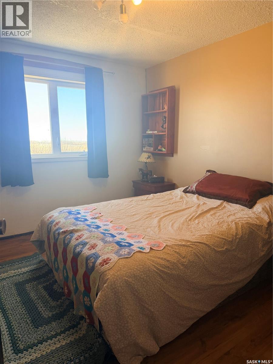 Mezzo Acreage Grid Road, Tompkins, Saskatchewan  S0N 2S0 - Photo 14 - SK032700