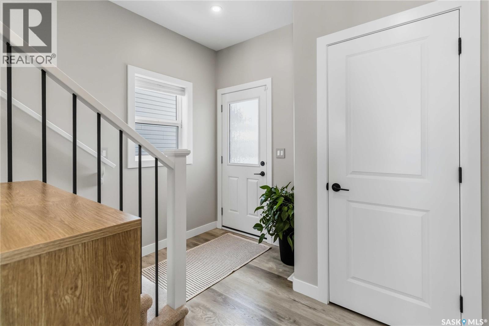 26 625 Dagnone Crescent, Saskatoon, Saskatchewan  S7V 1K9 - Photo 6 - SK032589