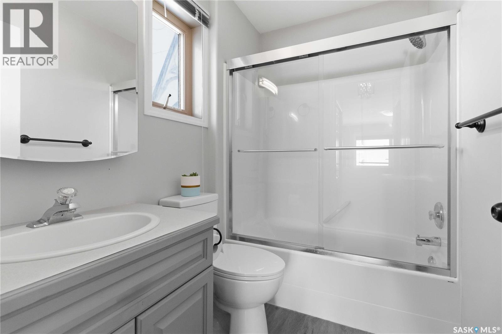 775 1st Avenue N, Martensville, Saskatchewan  S0K 2T2 - Photo 20 - SK032567