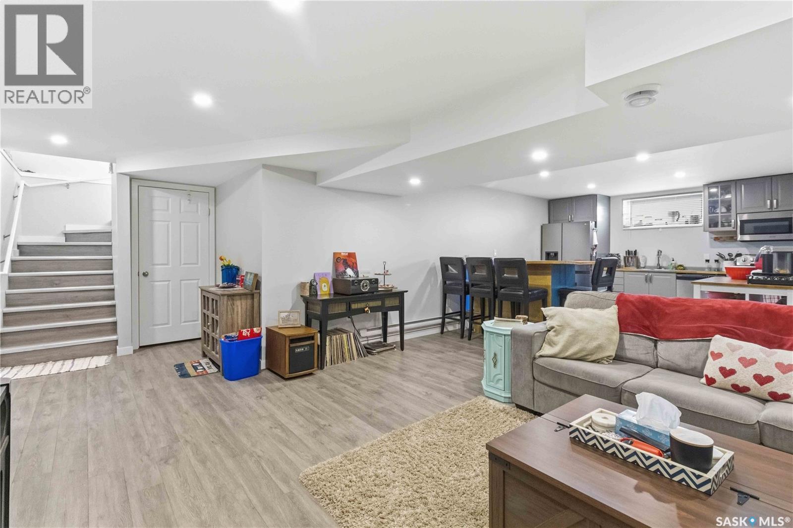 775 1st Avenue N, Martensville, Saskatchewan  S0K 2T2 - Photo 29 - SK032567