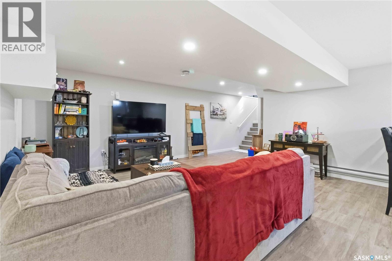 775 1st Avenue N, Martensville, Saskatchewan  S0K 2T2 - Photo 30 - SK032567