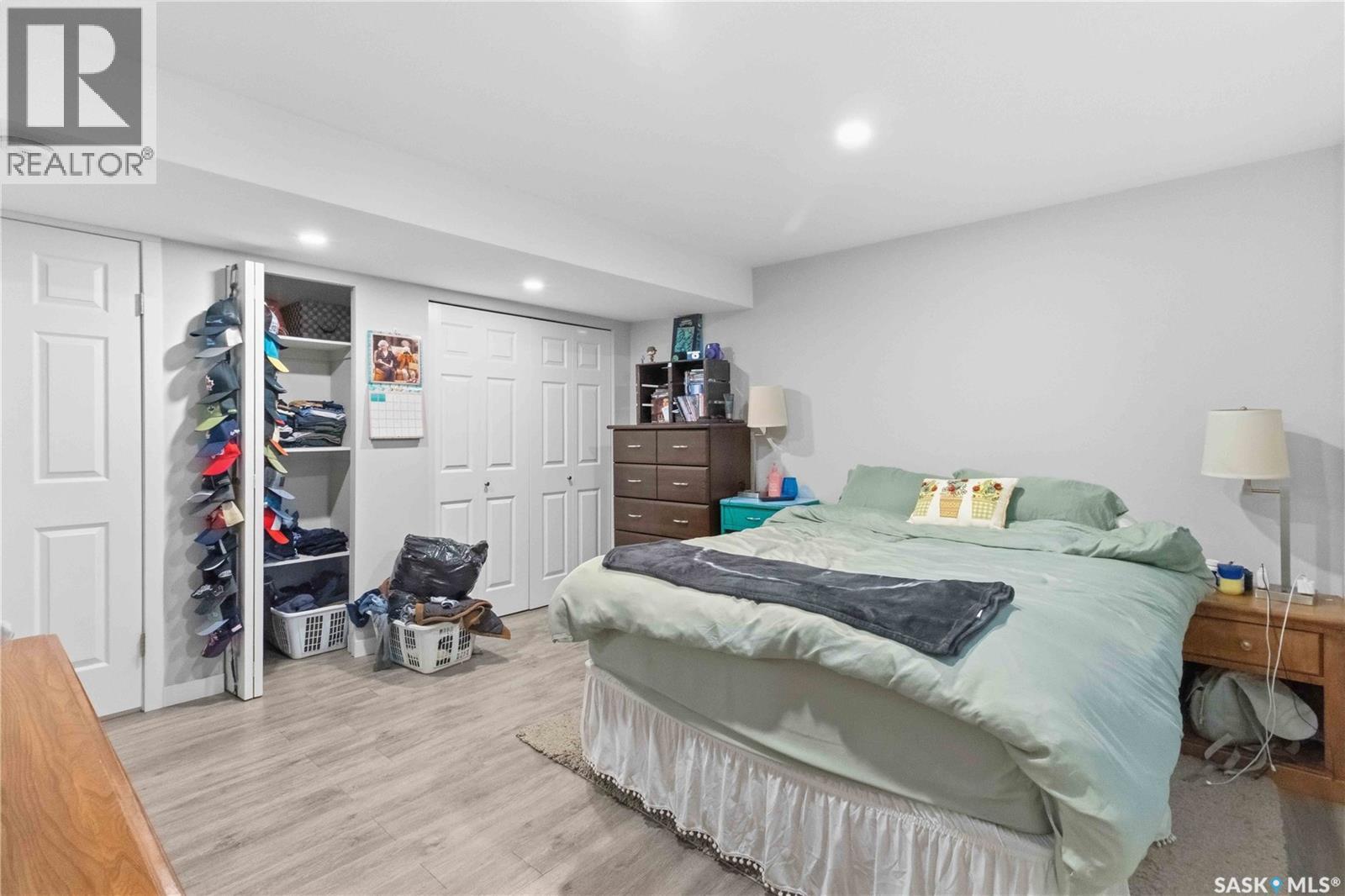 775 1st Avenue N, Martensville, Saskatchewan  S0K 2T2 - Photo 38 - SK032567