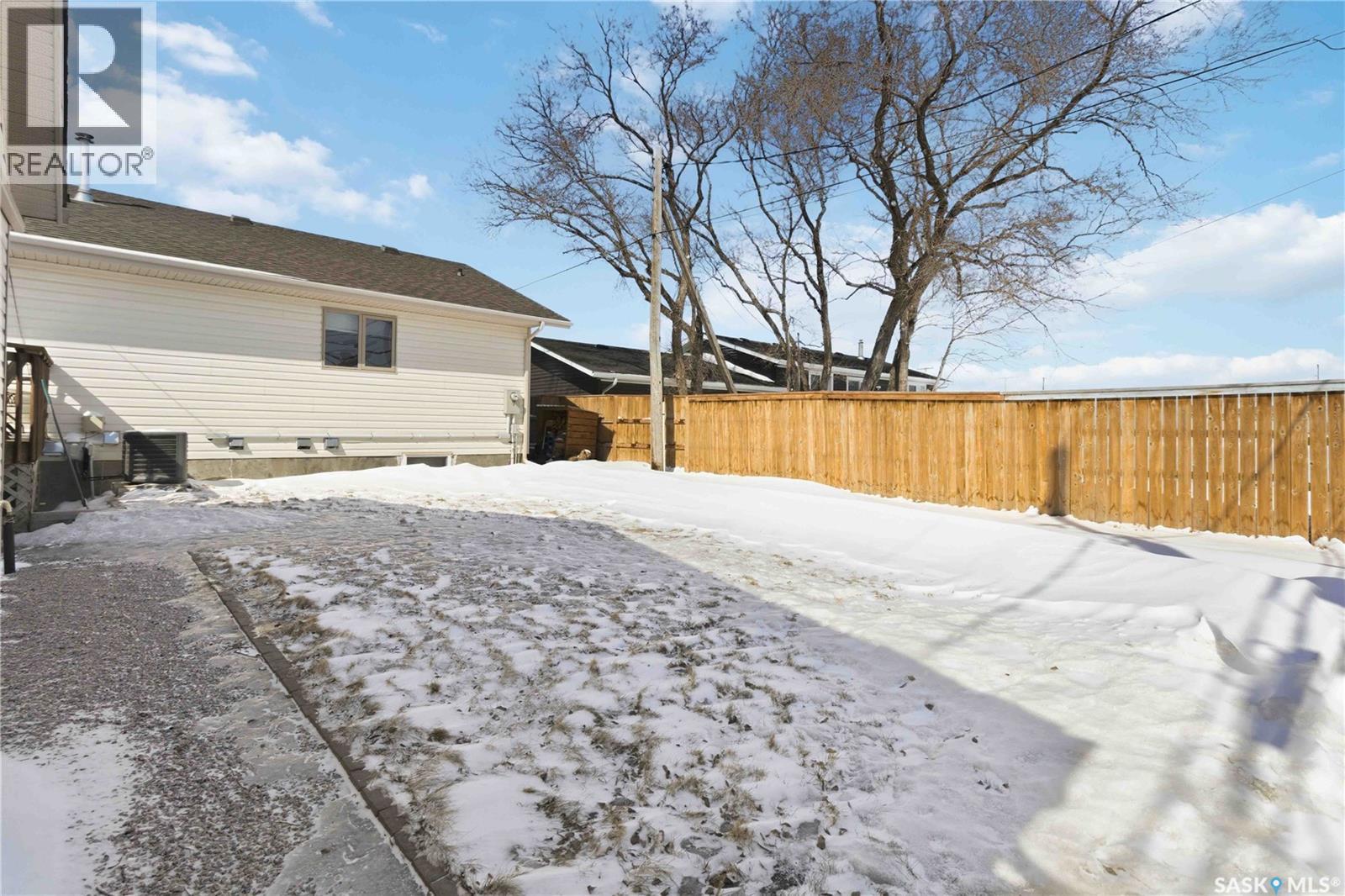 775 1st Avenue N, Martensville, Saskatchewan  S0K 2T2 - Photo 45 - SK032567