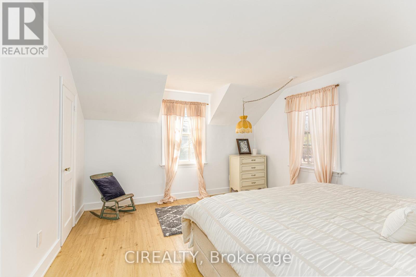 25 Howard Avenue, Oakville, Ontario  L6J 3Y2 - Photo 20 - W12988970