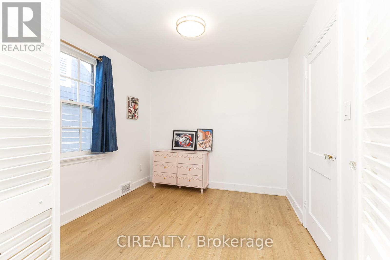 25 Howard Avenue, Oakville, Ontario  L6J 3Y2 - Photo 24 - W12988970